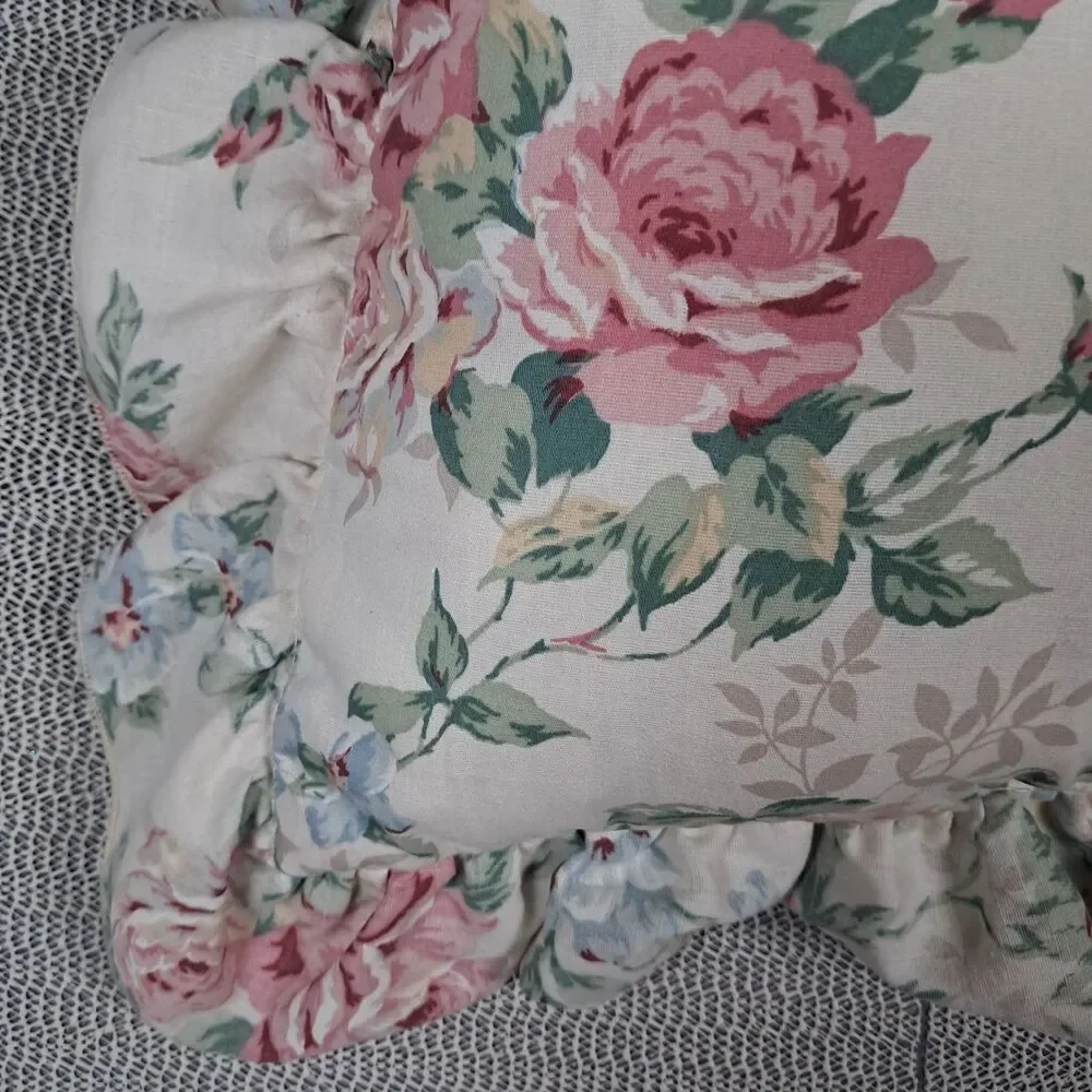 Vtg Romantic Rose Floral Pillow Lace Accent Cottage Granny Core